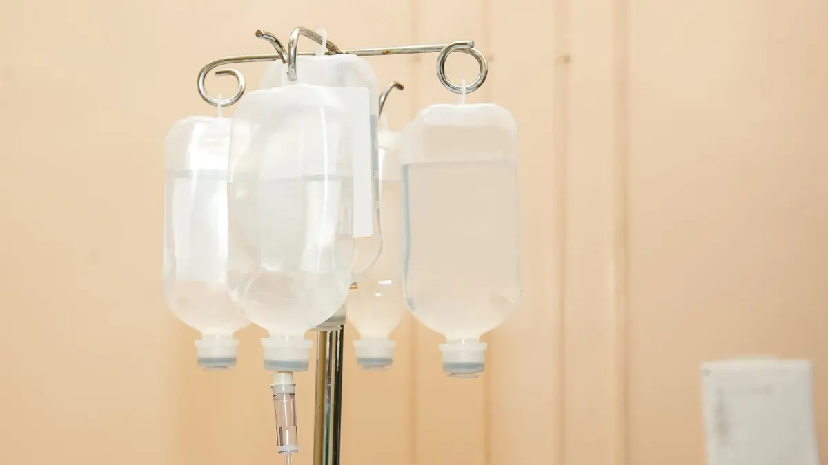 Infusionsbeutel an einem Ständer