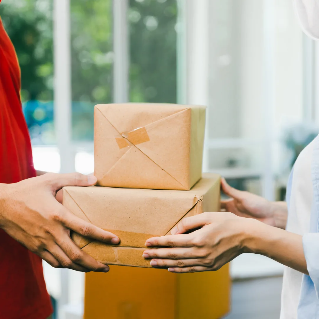 Paket wird übergeben
